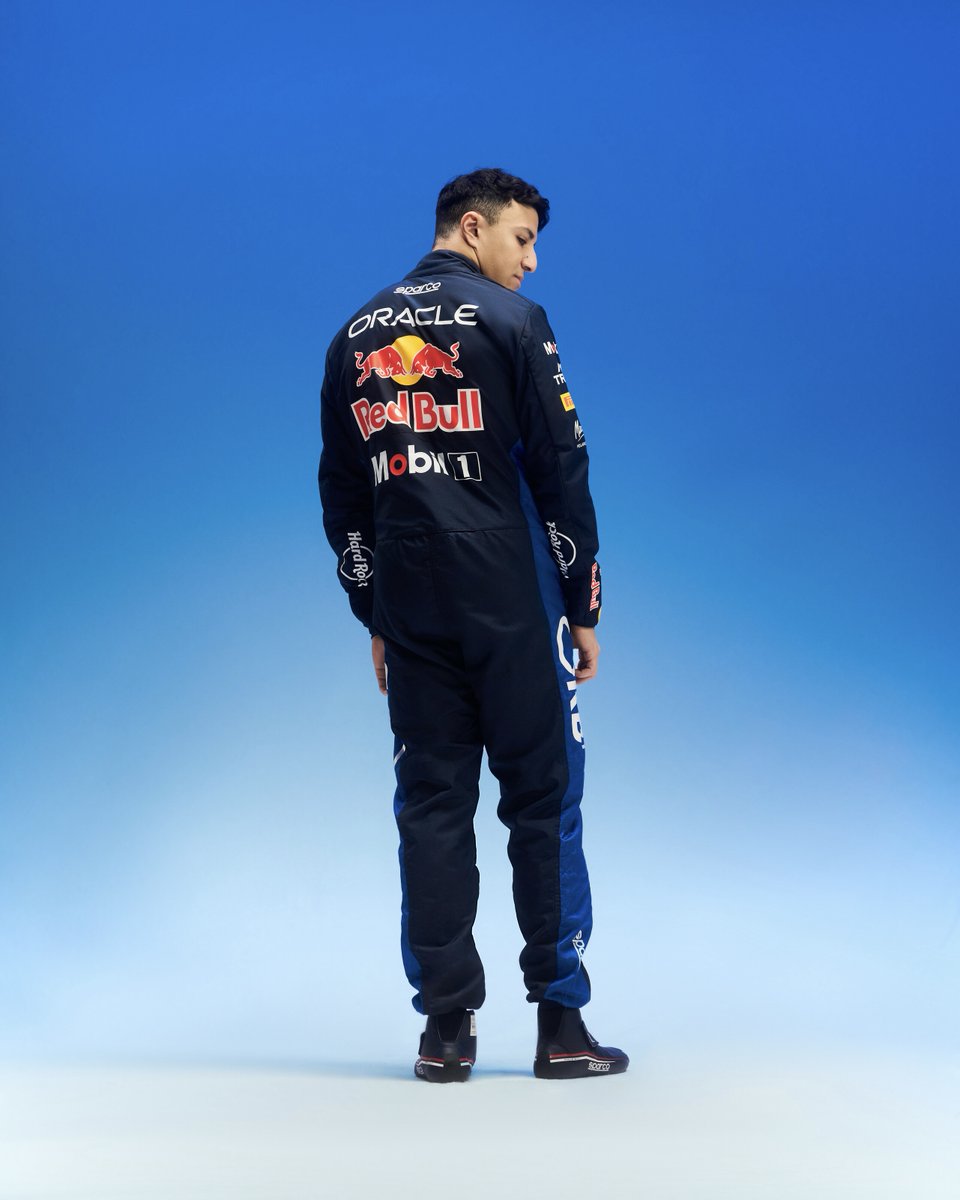 Allez, Isack 💙

#F1 || #RedBullRacing