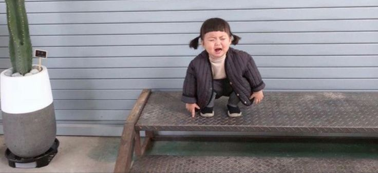 کوئی شادی کی سیٹیں نکلی تو مجھے بھی بتانا میں نے بھی اپلائی کرنی ہے