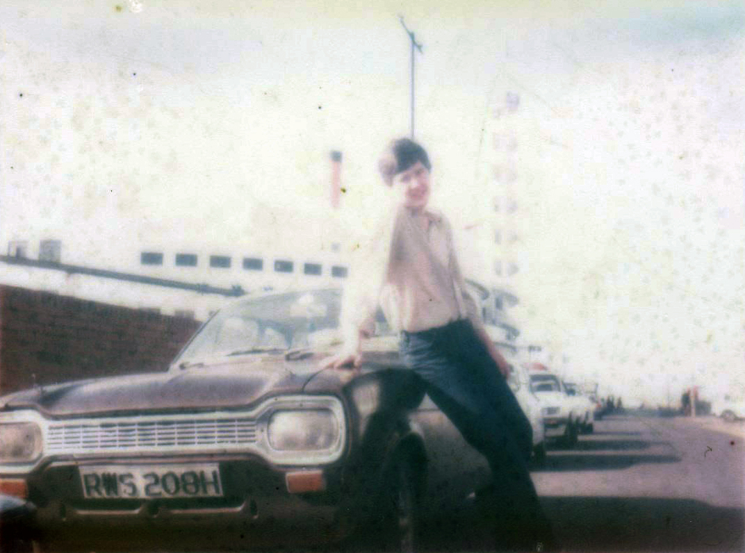 Neil Rhodes - Photo Restorations and Colourising tweet media