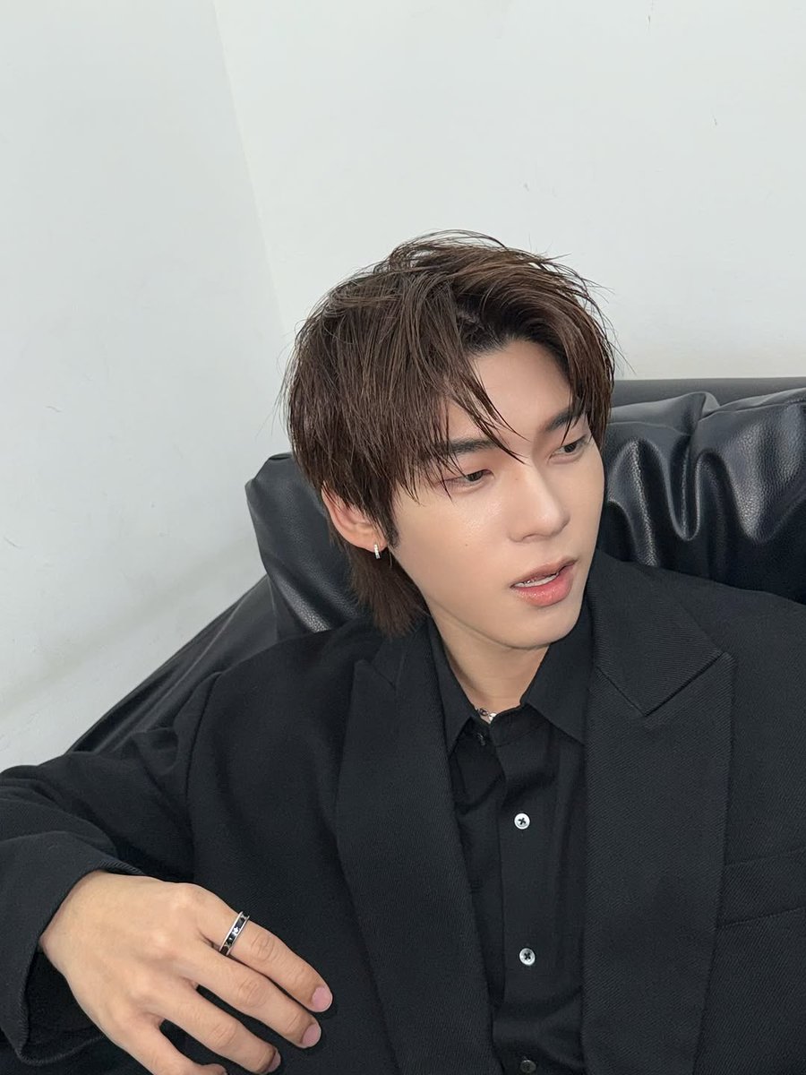 CALL ME SANDJI ꒰ จี๋ ꒱ tweet media