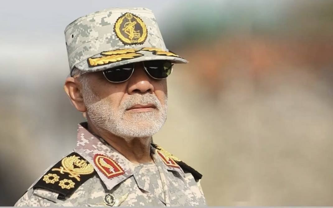 JafariaTvEng's tweet photo. 🔴 Iran’s Khatam al-Anbiya commander warns any US violation will be met with a firm response https://t.co/NFWydmRYvI