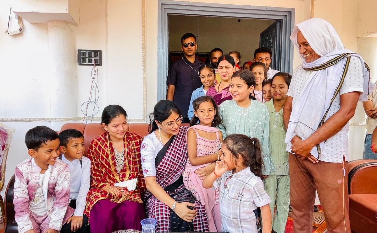 Anupriya Patel tweet media