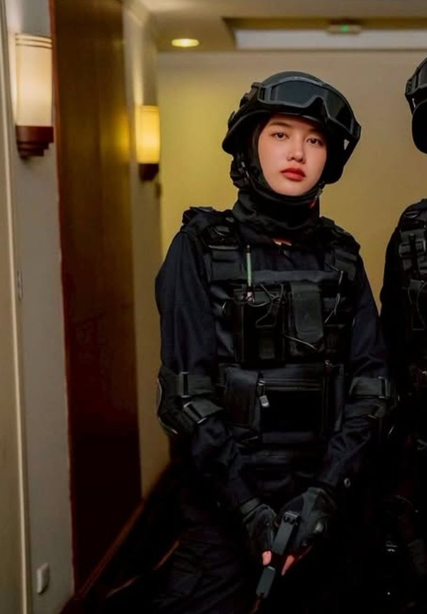 LOM OH MY GODDDD

#srchafreen