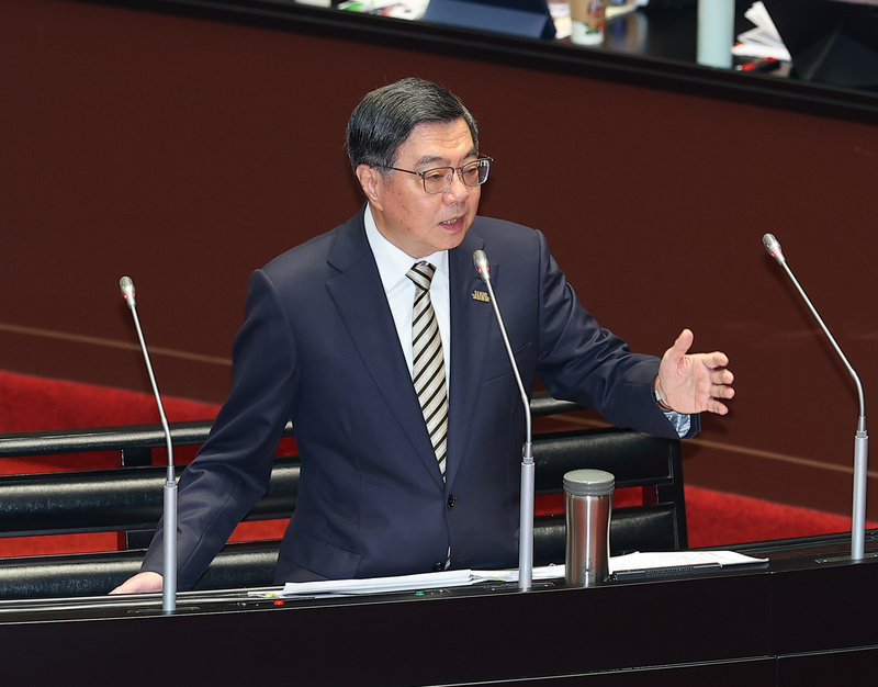 RadioTaiwan_Eng's tweet image. The Legislature referred the central government’s general #budget to committee #review April 21, which the Premier attended, urging lawmakers to accelerate the process to support the government’s agenda and policies. #Taiwan

Read more: rti.org.tw/en/news?uid=3&amp;amp;…