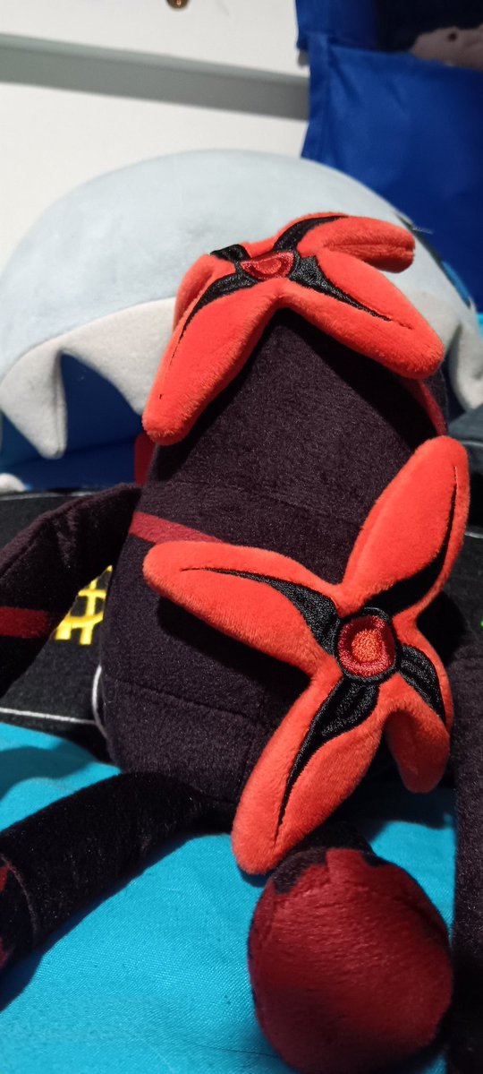 j3sterthebug21's tweet image. He arrived today, and now i'm hearing stuff. Should I be concerned? #roblox #robloxarg #makeship #whistleoccurence