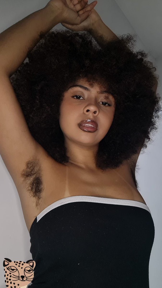 Emily Maria tweet media