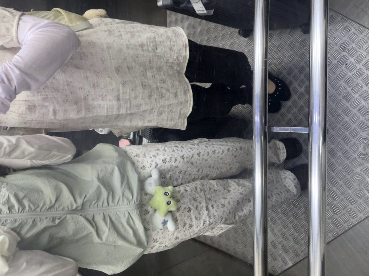  ︎︎ tweet media