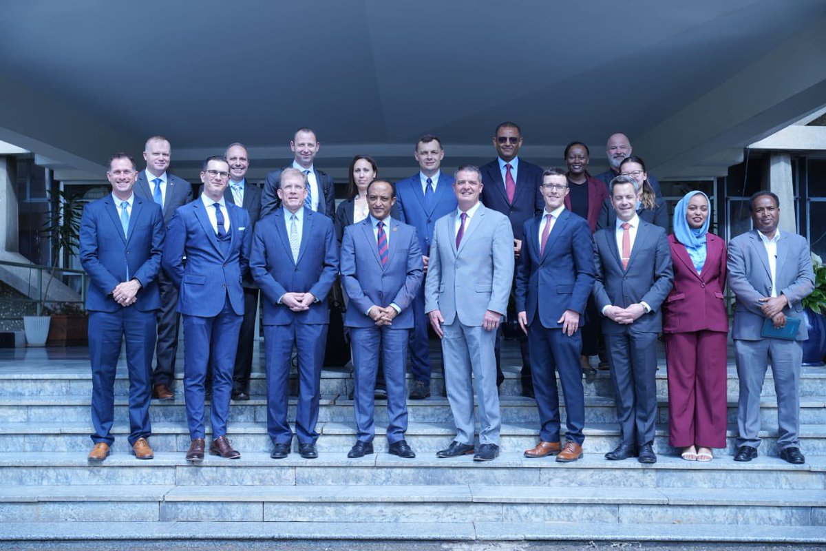 Senior military officers and staffs drawn from the United States Army War College, led by Ambassador W. Patrick Murphy, Deputy Commandant and International Affairs Advisor at the National War College, visited the Ministry of Foreign Affairs earlier today for discussions with