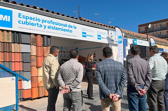 iRehabitae's tweet image. BMI y SACOSA inauguran el primer “Espacio Profesional de la Cubierta y Aislamiento” - irehabitae.es/bmi-y-sacosa-i… @BMI_Espana #construcción #almacén #cubiertas #aislamiento