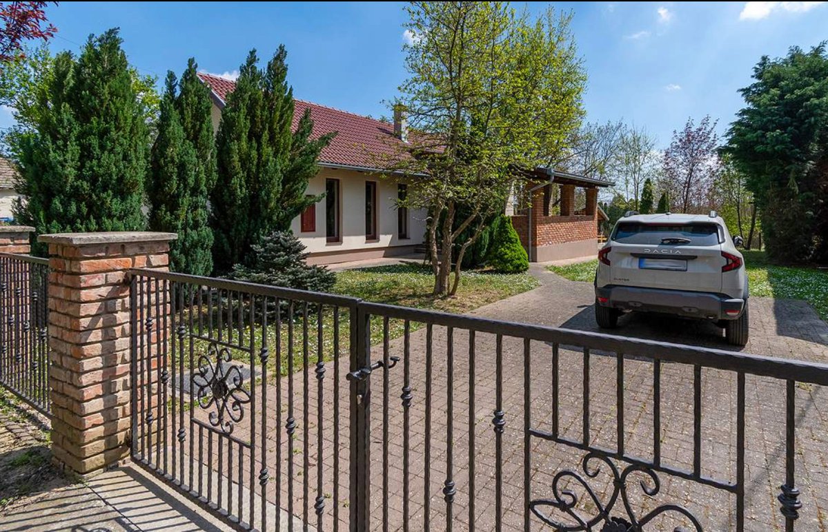 Ungarn-Immobilien.ch - Haus kaufen in Ungarn 🚜 tweet media