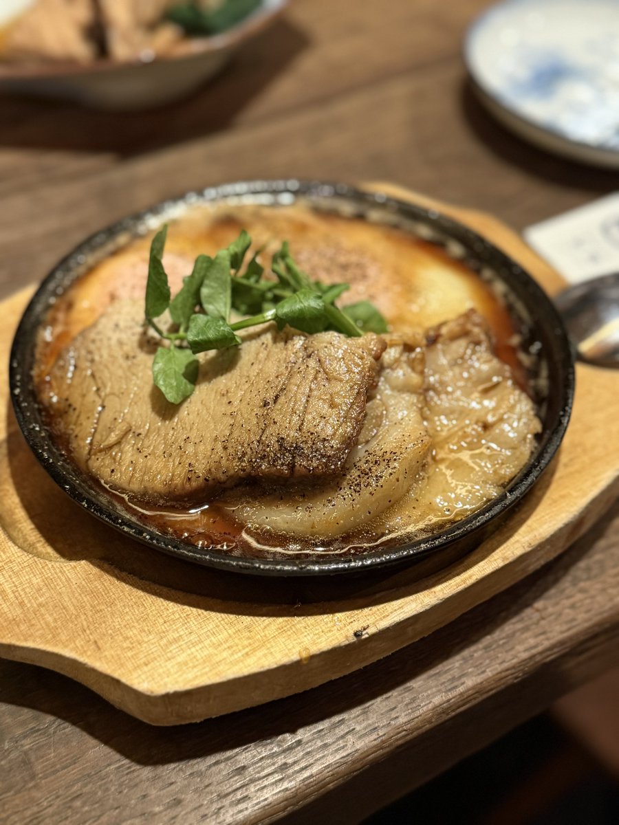 kumaebisu tweet media