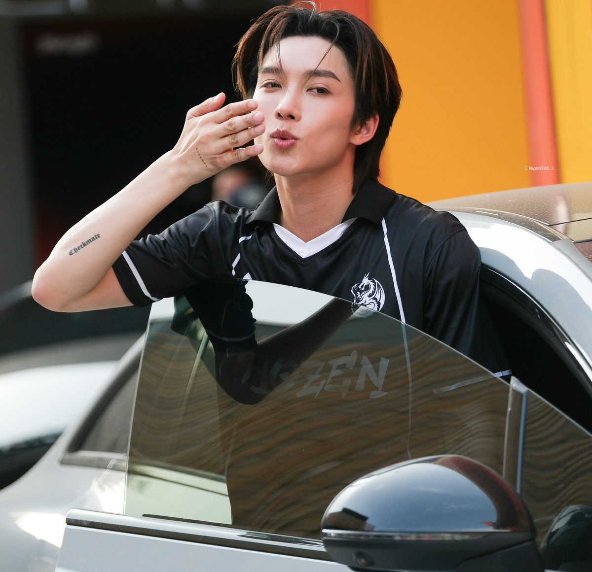 三 𝙉𝙞𝙜𝙝𝙩𝙊𝙒𝙇 三 tweet media