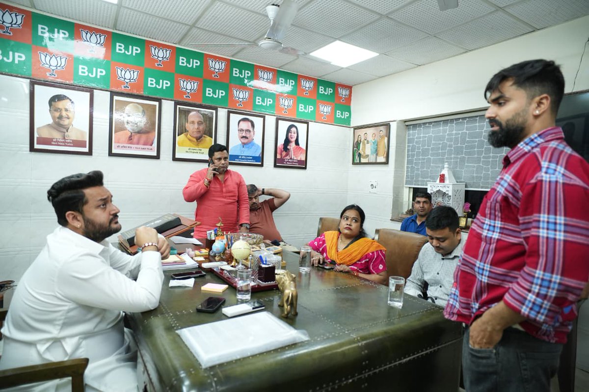 Umang Bajaj tweet media