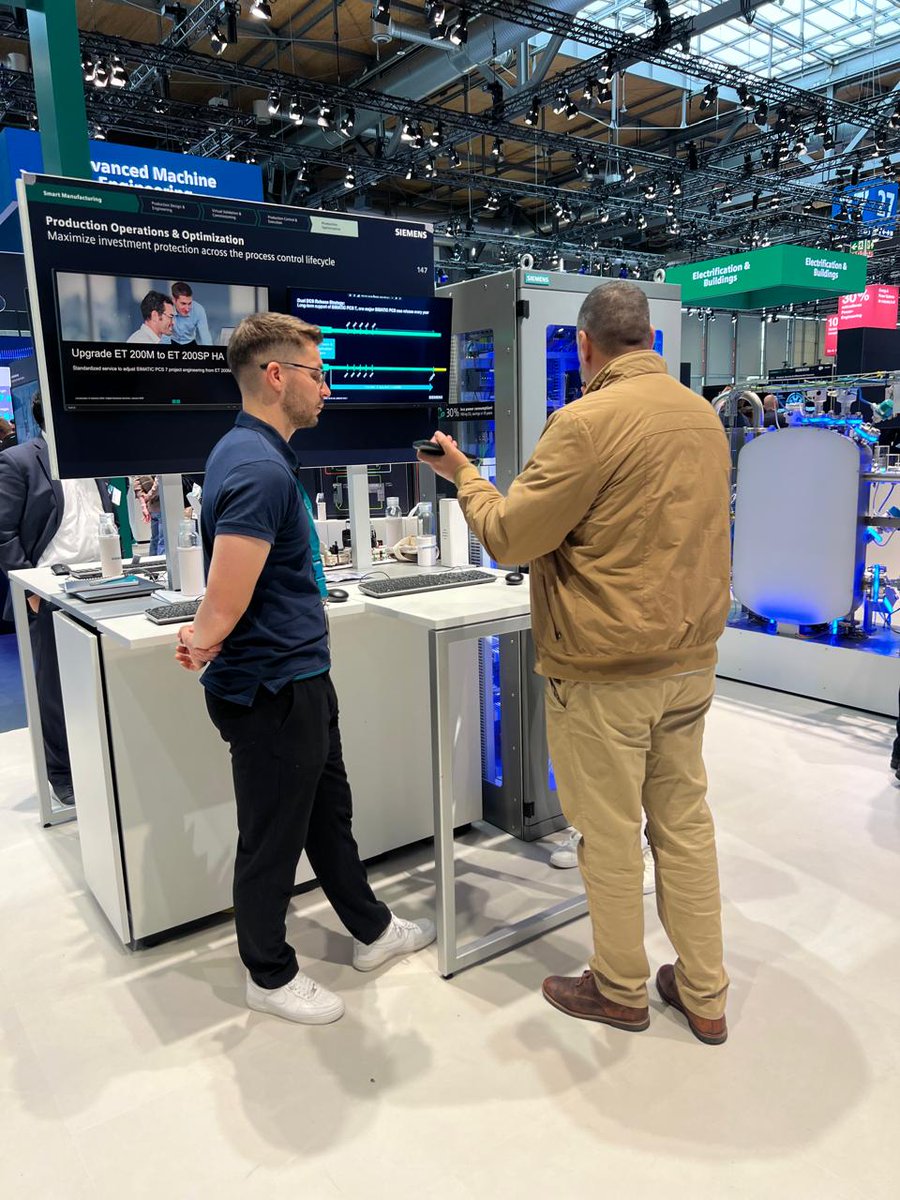teal_services's tweet image. 🚀𝗗𝗮𝘆 𝟭 𝗮𝘁 HANNOVER MESSE 𝟮𝟬𝟮𝟲

Our Engineering &amp;amp; Automation Business Unit team is proudly on-site in Germany, kicking off an exciting week at one of the world’s leading industrial technology events.

More insights to come over the next few days. Stay tuned!

#Teal