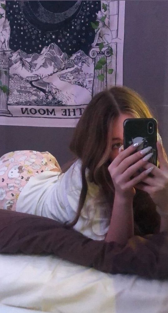 Emily 🤍 tweet media