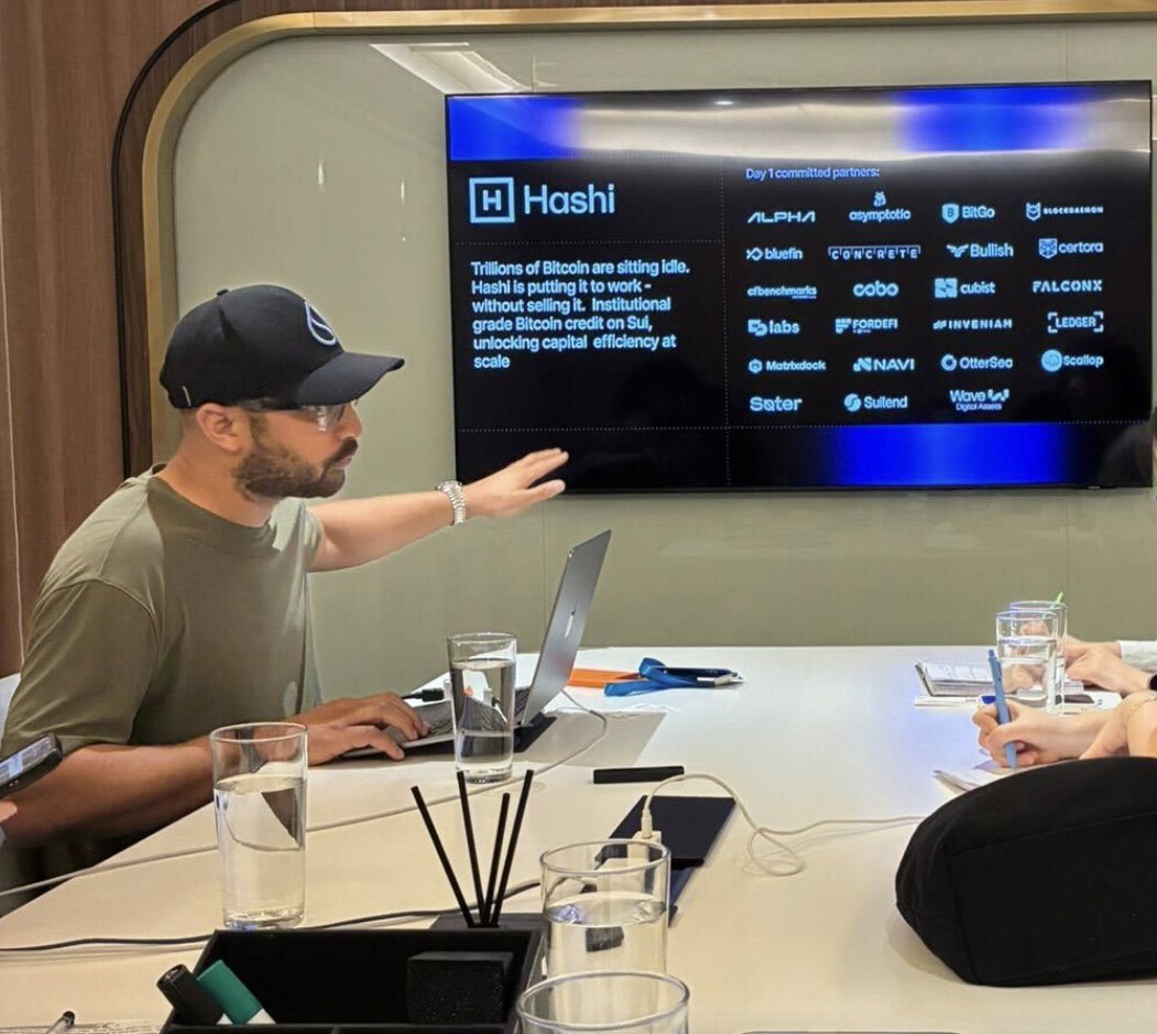 Adeniyi.sui tweet media