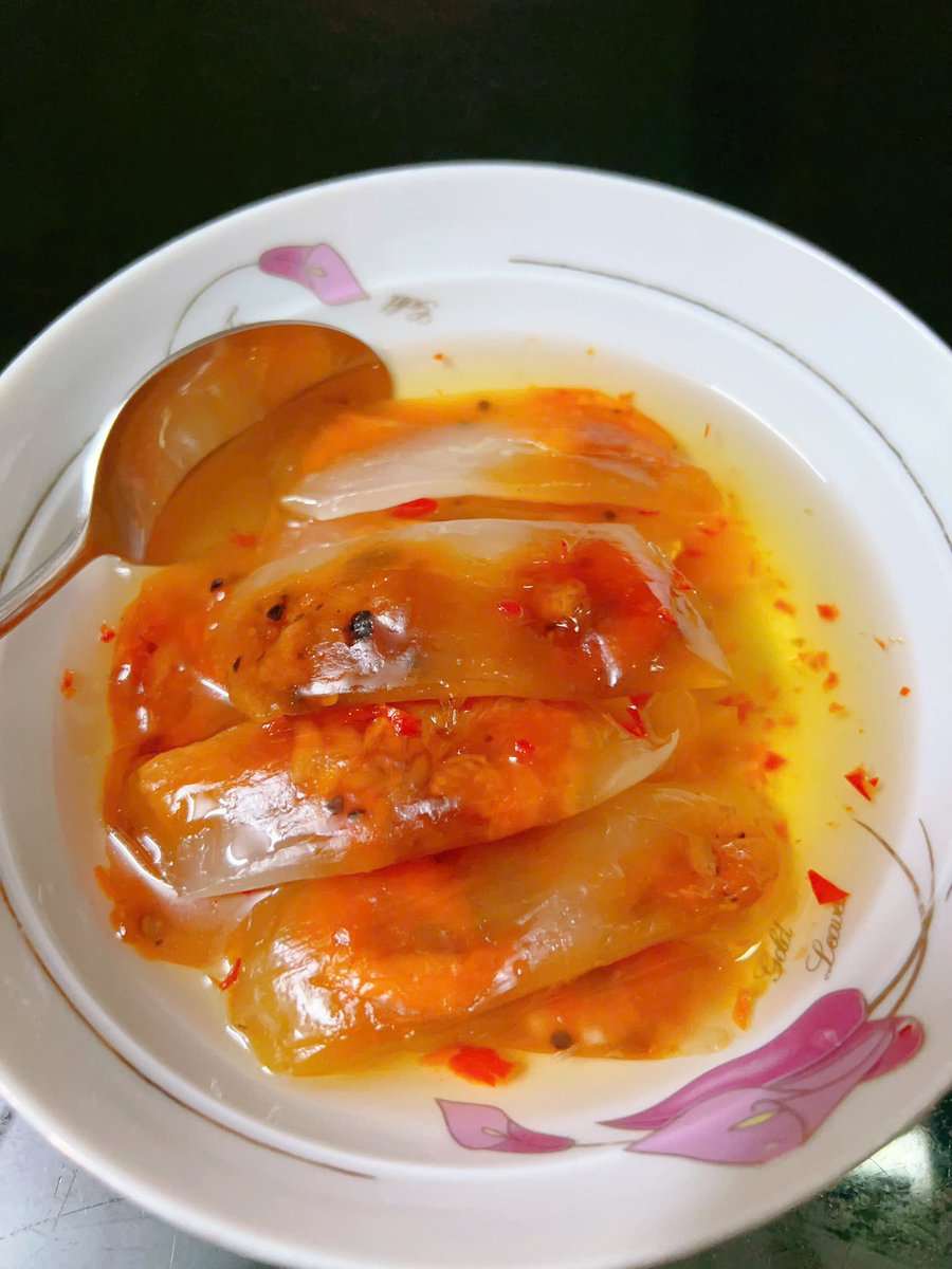 tranle4949's tweet image. Bánh Bột Lọc 
#lenguyenhuyentran  #tranle  #food  #cuisine #vietnamesefood