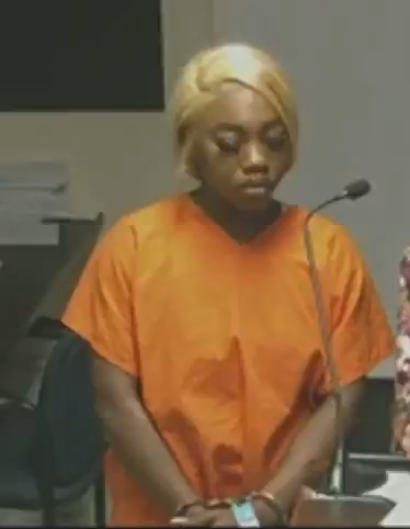 blackcrimefeed's tweet image. Ramiah Seanajazz Massie was arrested for driving 100 mph in a 55 mph zone and driving without a license on the Palmetto Expressway in

Name: Ramiah Seanajazz Massie
City: #Miami 

#DRIVING_DUI #DISORDERLY_CONDUCT #VAGRANCY #ALL_OTHER

nbcmiami.com/news/local/wom…