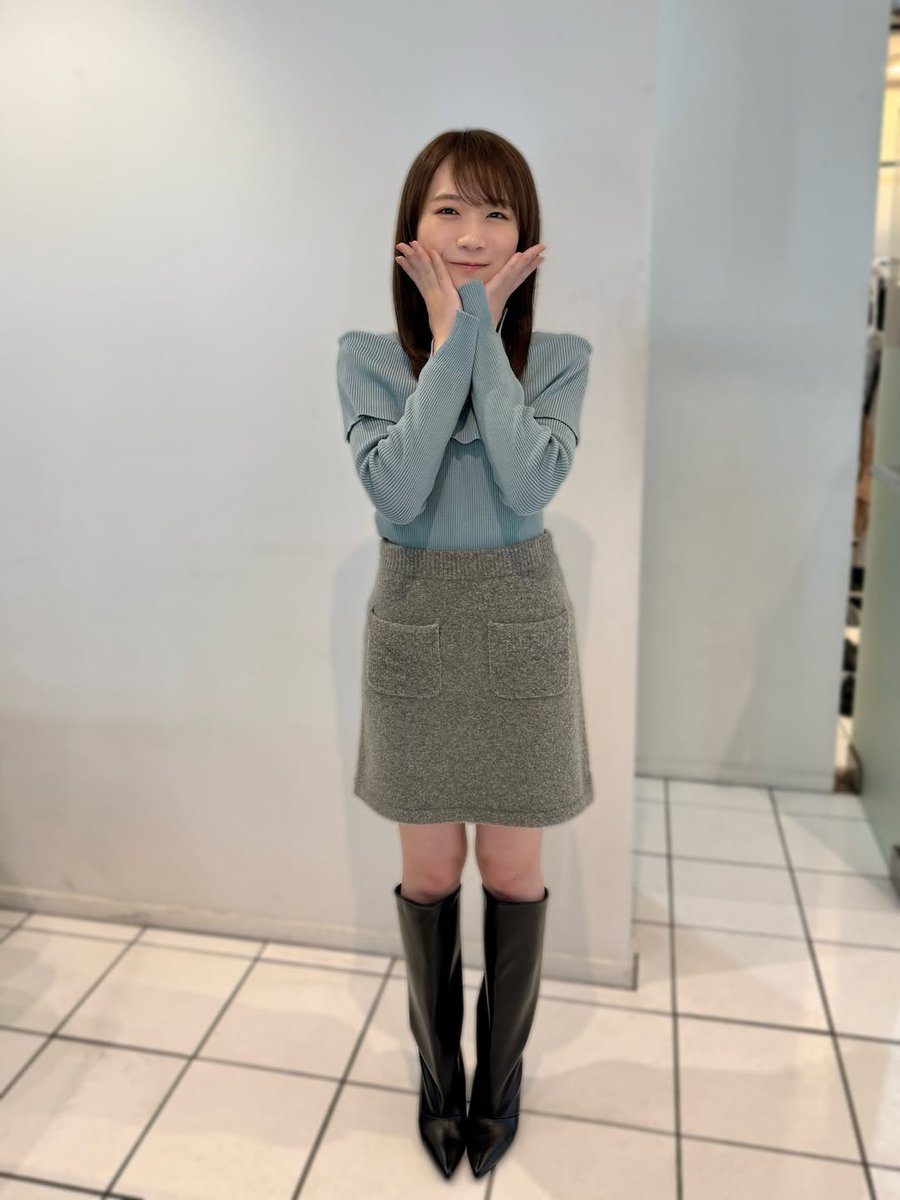 xuM3FTT4mKBDPwM's tweet image. 秋元真夏さんロングブーツ

#ブーツ #ロングブーツ #boot #乃木坂46 元 #タレント #モデル #女優