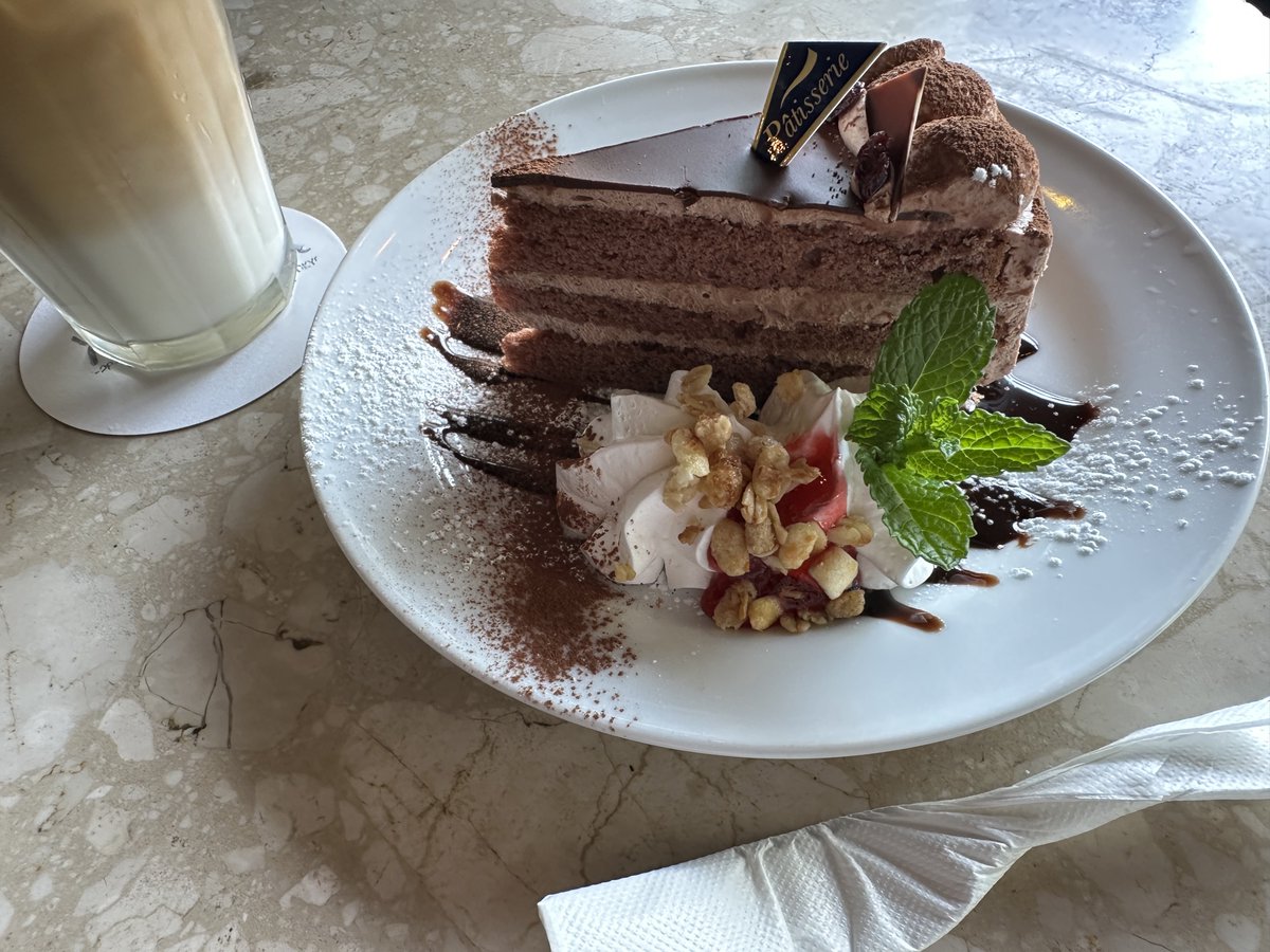 タク・ヨシムラ tweet media