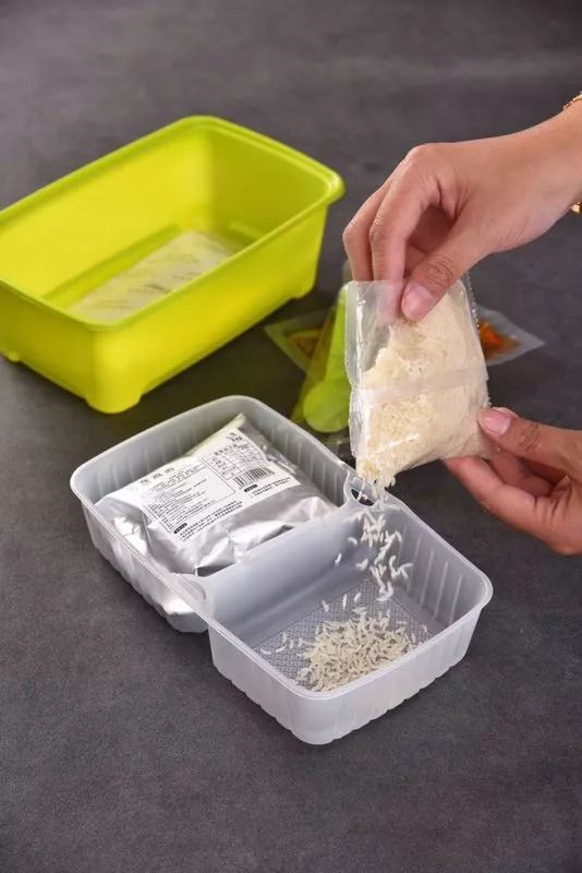 DatoKie1's tweet image. Spent 3 hours today packing 120 meal boxes for local seniors with @CommunityCareVolunteers! Small acts, big smiles—grateful to help those in need. #VolunteerLife #CommunityImpact