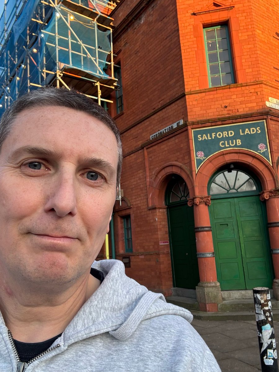 squashkingandy's tweet photo. @salfordladsclub In Manchester for marathon at the weekend, so had to make the visit. https://t.co/OYSJ6Vz1ME