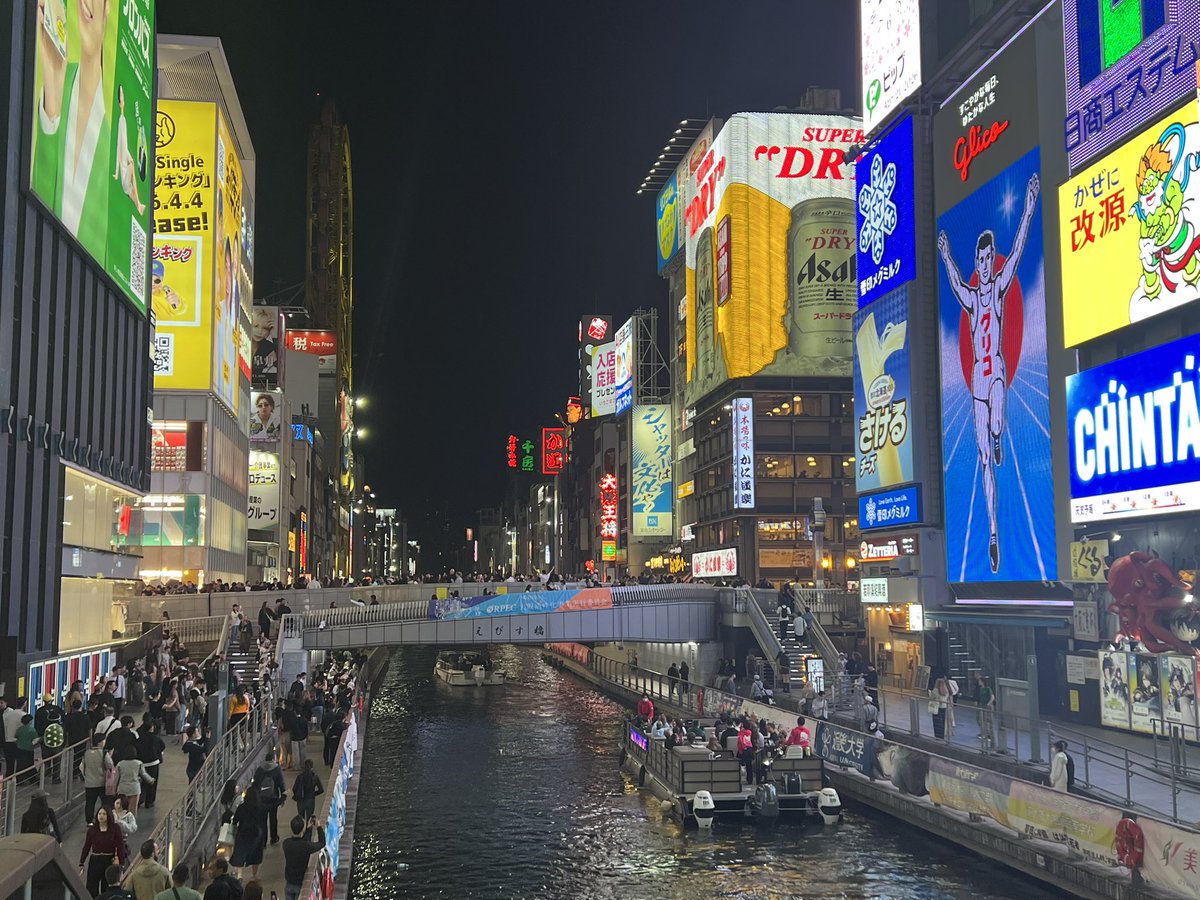 外人だらけ…

でも、クルーズはちょっと乗ってみたい