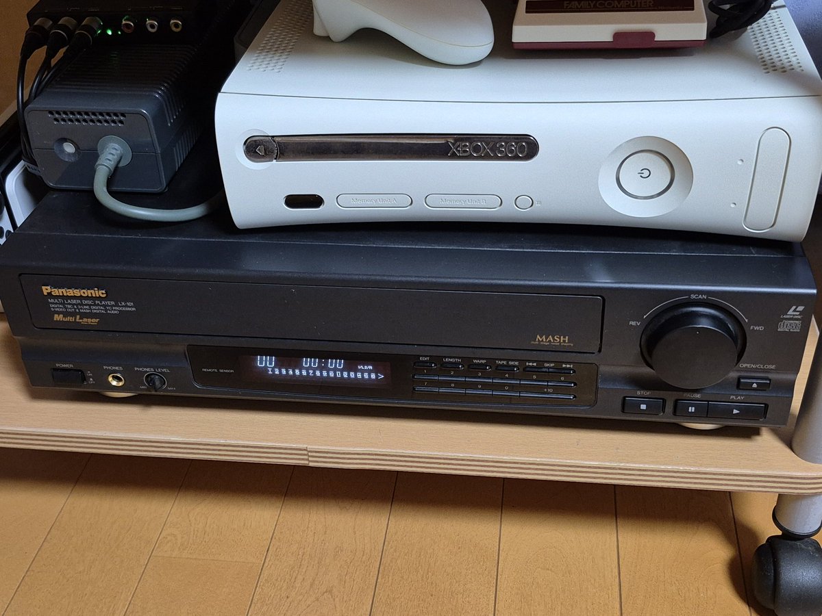 ロケット tweet media