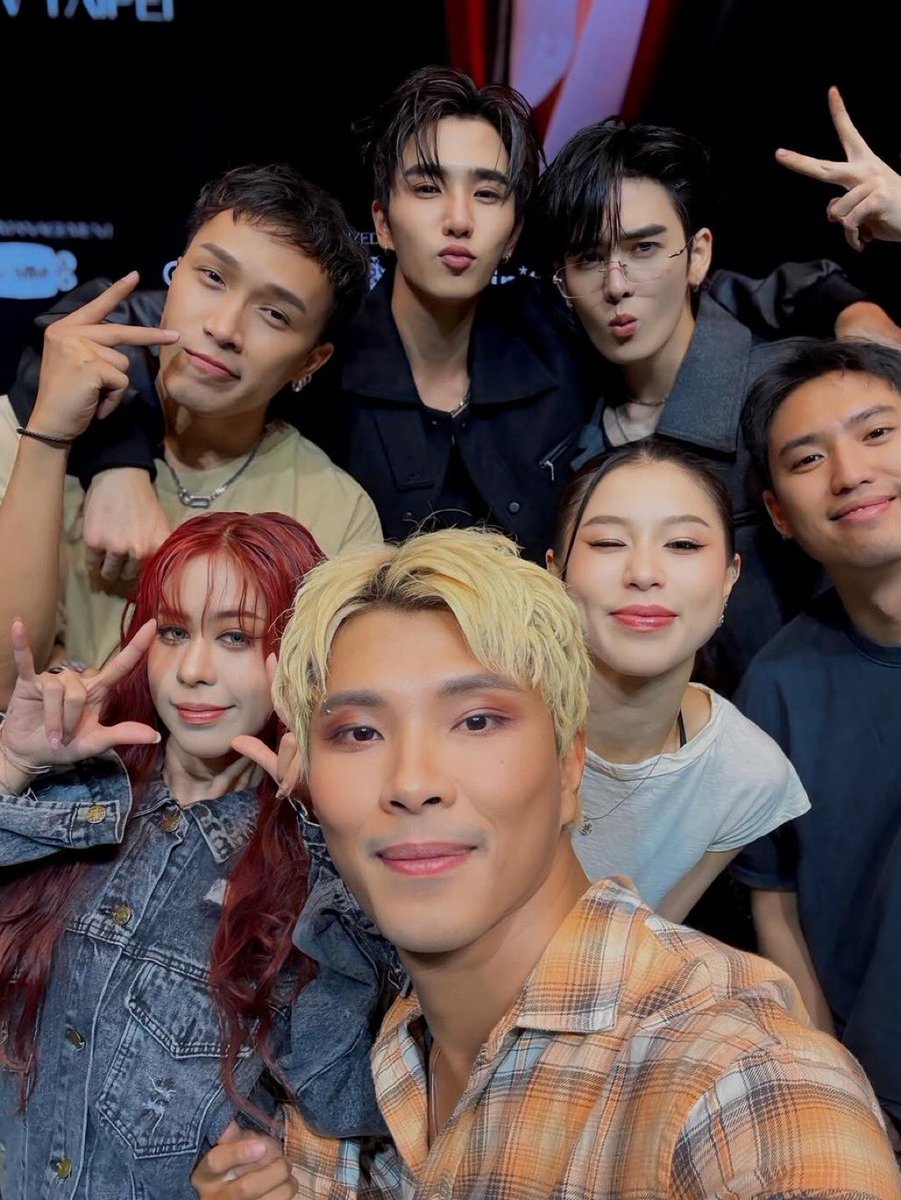 ɾαɱσɳα 🖤🤍⁀➴⛅️ tweet media