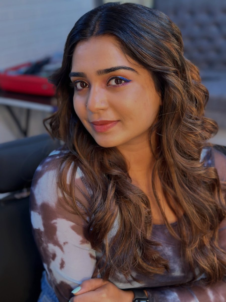 Actress World tweet media