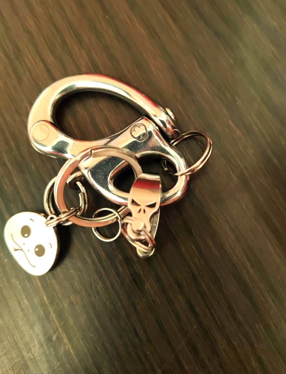 anne coggon tweet media