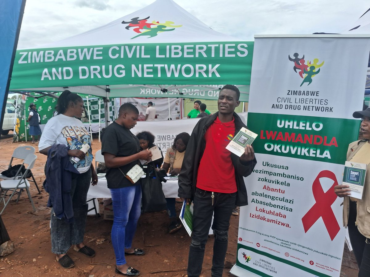 CivilDrug's tweet image. ZCLDN joined Independence Day celebrations in Maphisa on 18 April, engaging communities on drug use &amp;amp; HIV prevention, with a focus on Long-Acting PrEP. We distributed IEC materials &amp;amp; condoms.
#IndependenceDay
#powerofprevention