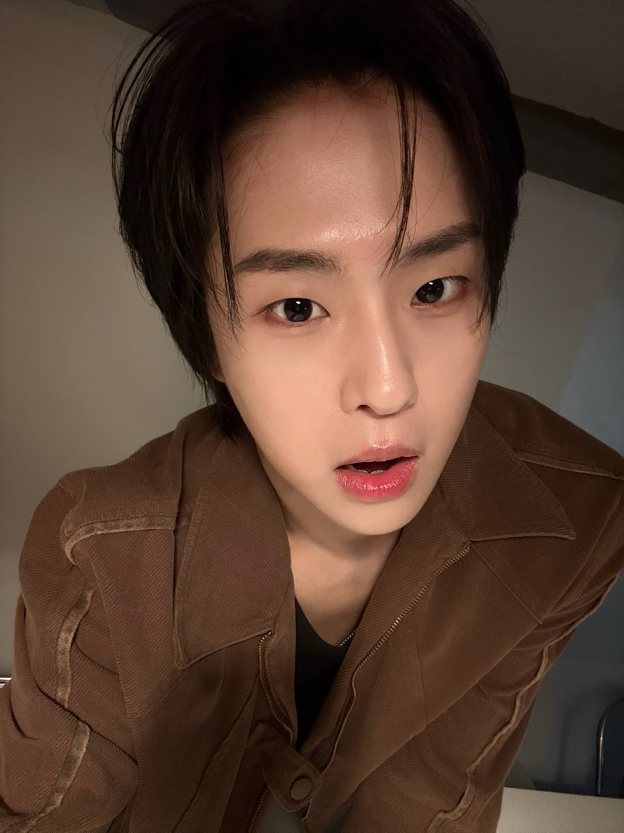 NewBeat_twt's tweet photo. [#박민석]

은은한🤎 https://t.co/6PTzpiQQHQ