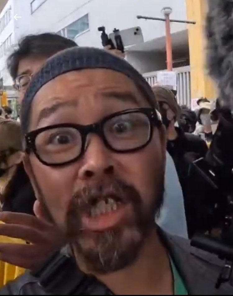 包子帝64号 tweet media