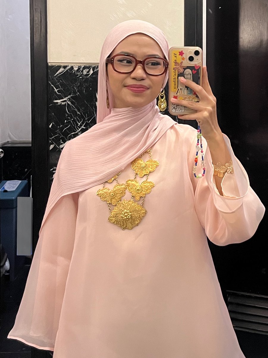 alya.☾⋆ tweet media