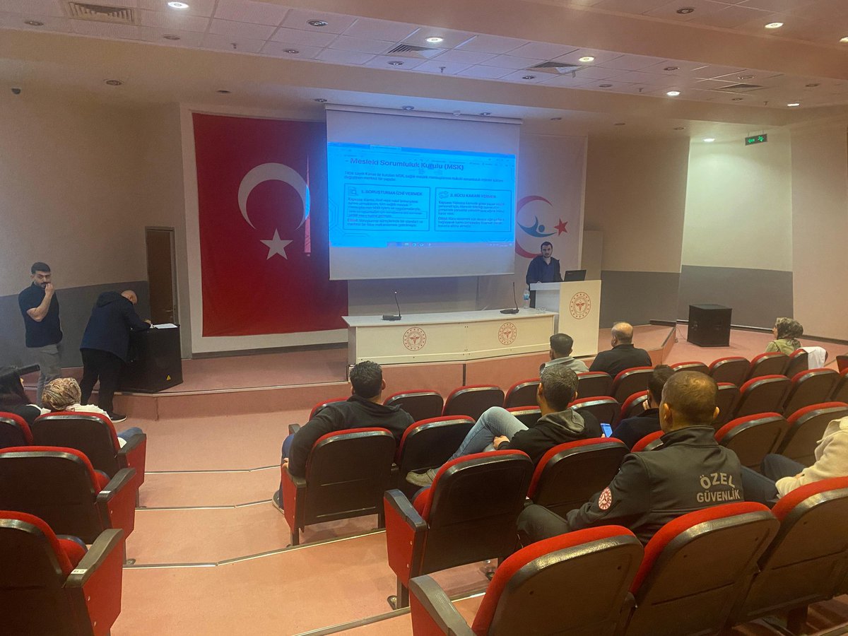 siverekdh tweet media