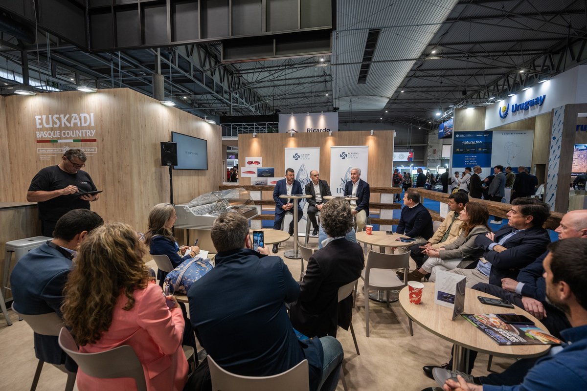 hazifundazioa's tweet image. 🌊 Euskadi participa con 14 empresas en #Seafood Expo Global,reforzando la presencia internacional de su industria pesquera transformadora y de toda su cadena de valor.Una cita estratégica para seguir llevando el sabor y la calidad del sector pesquero vasco a nuevos mercados 🌍🐟