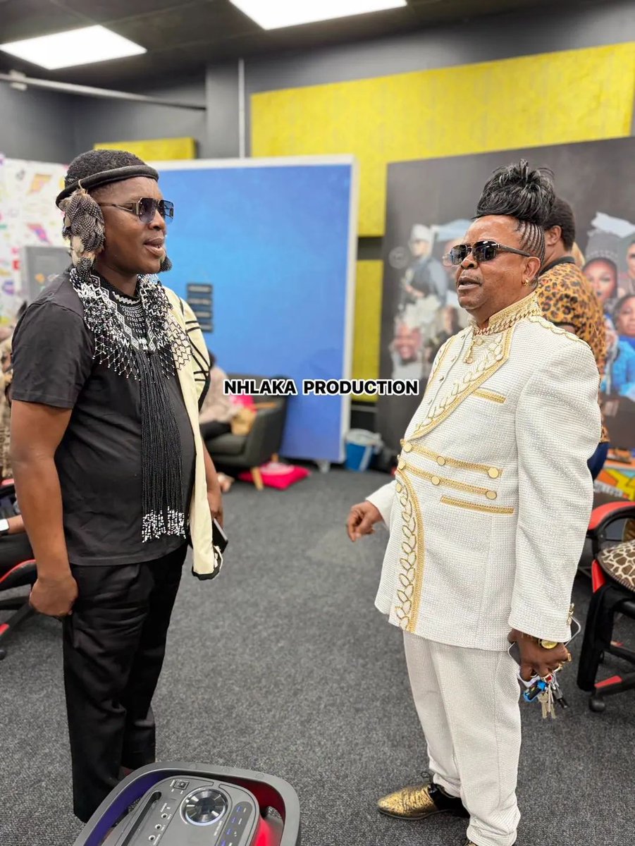 Avela👑 flyingkiss@gmail tweet media