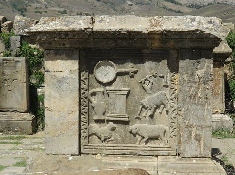Lucius Apuleius tweet media