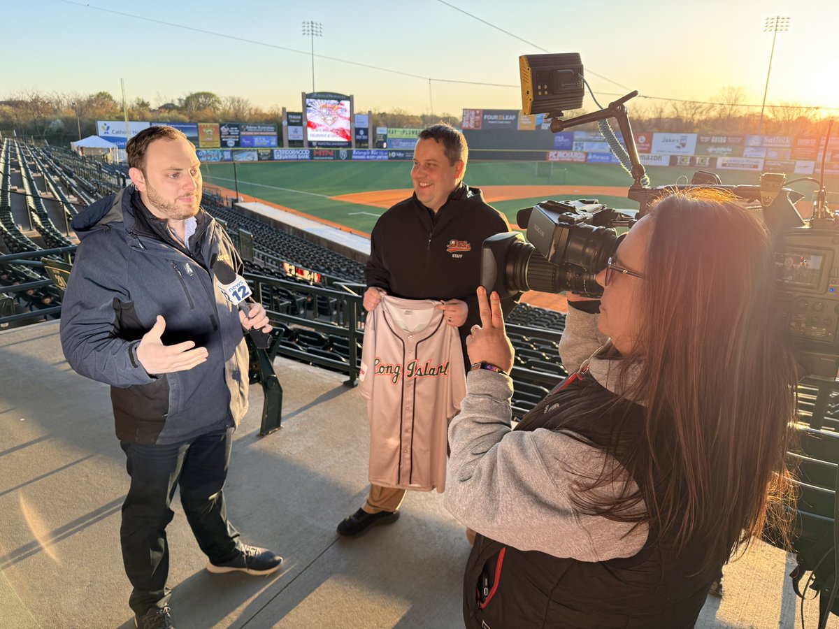 LIDucks's tweet image. Good morning and Happy #OpeningDay, Ducks fans! 🌞 

@News12LI’s @JGordonTV is here all morning previewing the 2026 season. Be sure to tune in! 📺