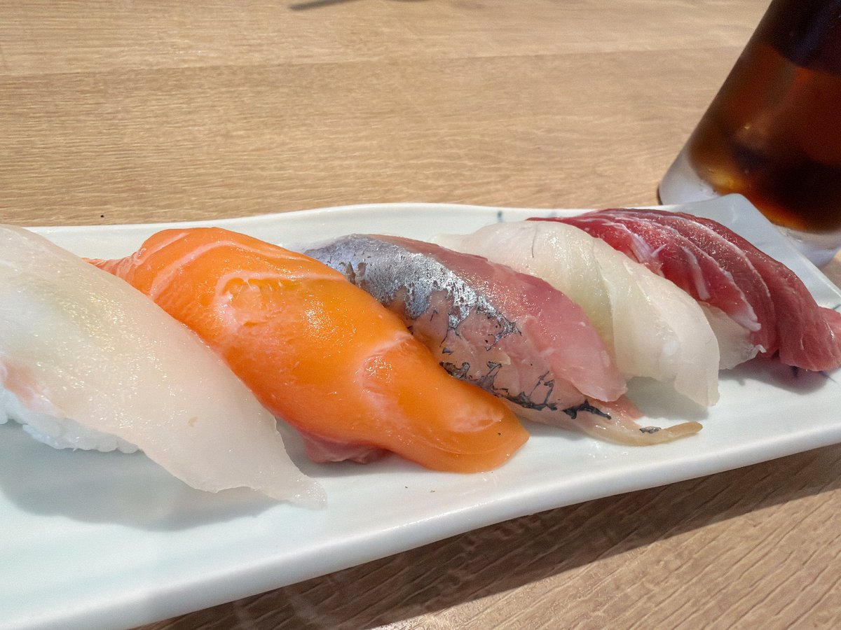 デブだから食べ比べする