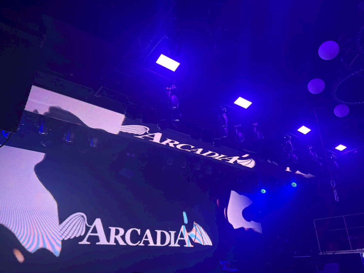 アルカディア tweet media
