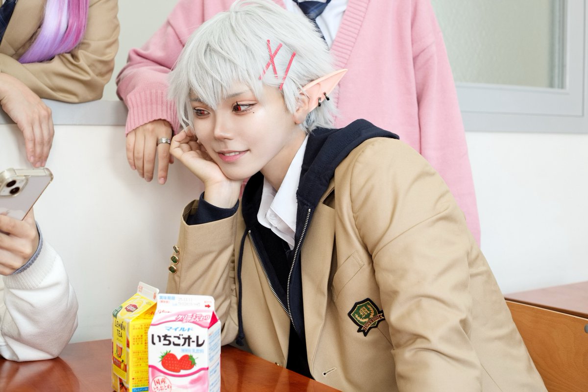 00u_____b00's tweet image. cos 🌈🕒 ⚠︎捏造衣装
.
.
.

「なに、こっち気になんの？」

.
.
.

photo @interymr さん
 
#ARROWS