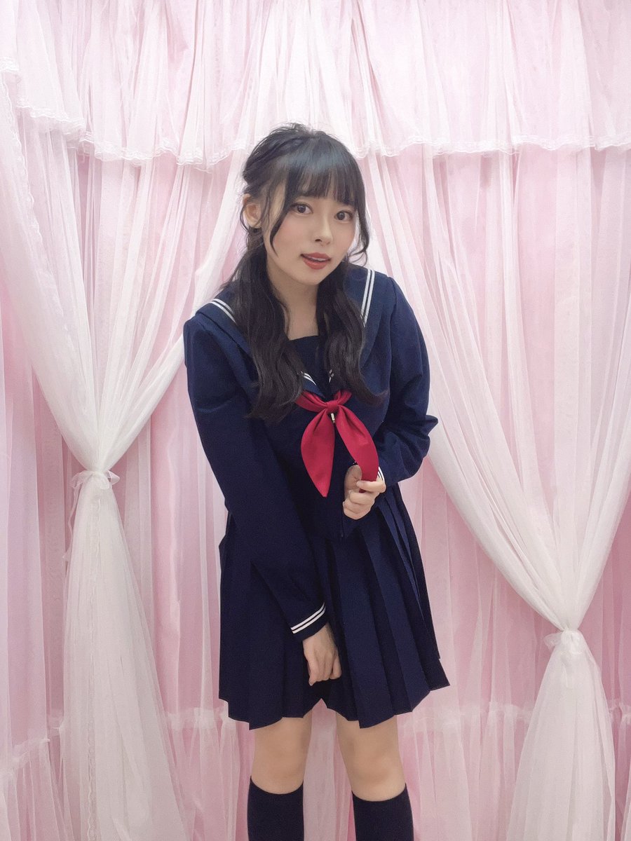 ビジュアル撮影に参加させていただきました！

高校生以来の制服です……！！！
事前に衣装をお伺いしていたものの、いざ着てみると謎のドキドキ感です…！

皆様とても優しく受けとめてくださりました！
#放課後シーザー26