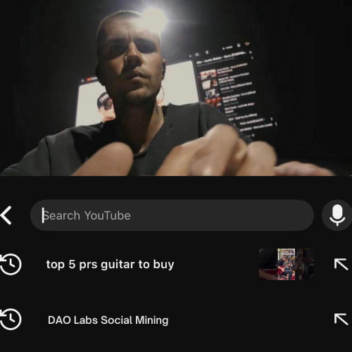 Az † tweet media