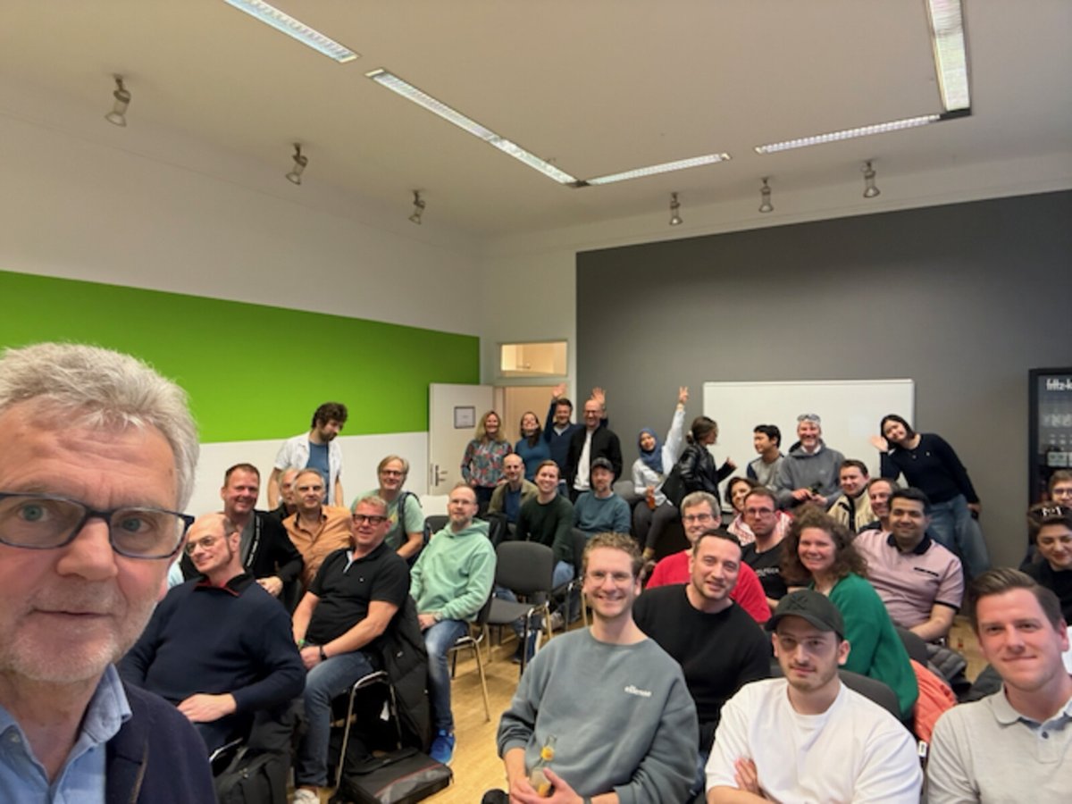 Lorenz Graef tweet media