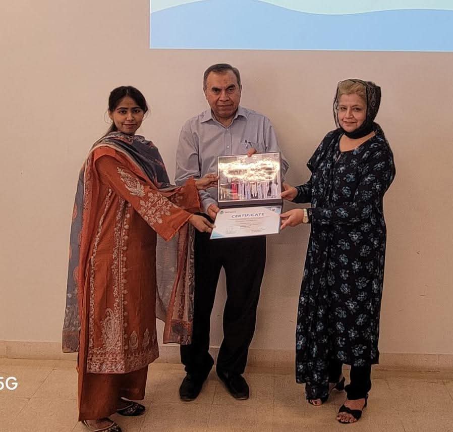 HisaarF's tweet photo. A 5-day Water Law Training by Panjwani–Hisaar Water Institute at NED Uni of Engineering and Technology brought together 20 professionals from across Pak. Led by experts incl. Rafay Alam &amp; Simi Kamal, it focused on policy, law &amp; governance, with a field visit to Kotri Barrage https://t.co/unWbLN9byo