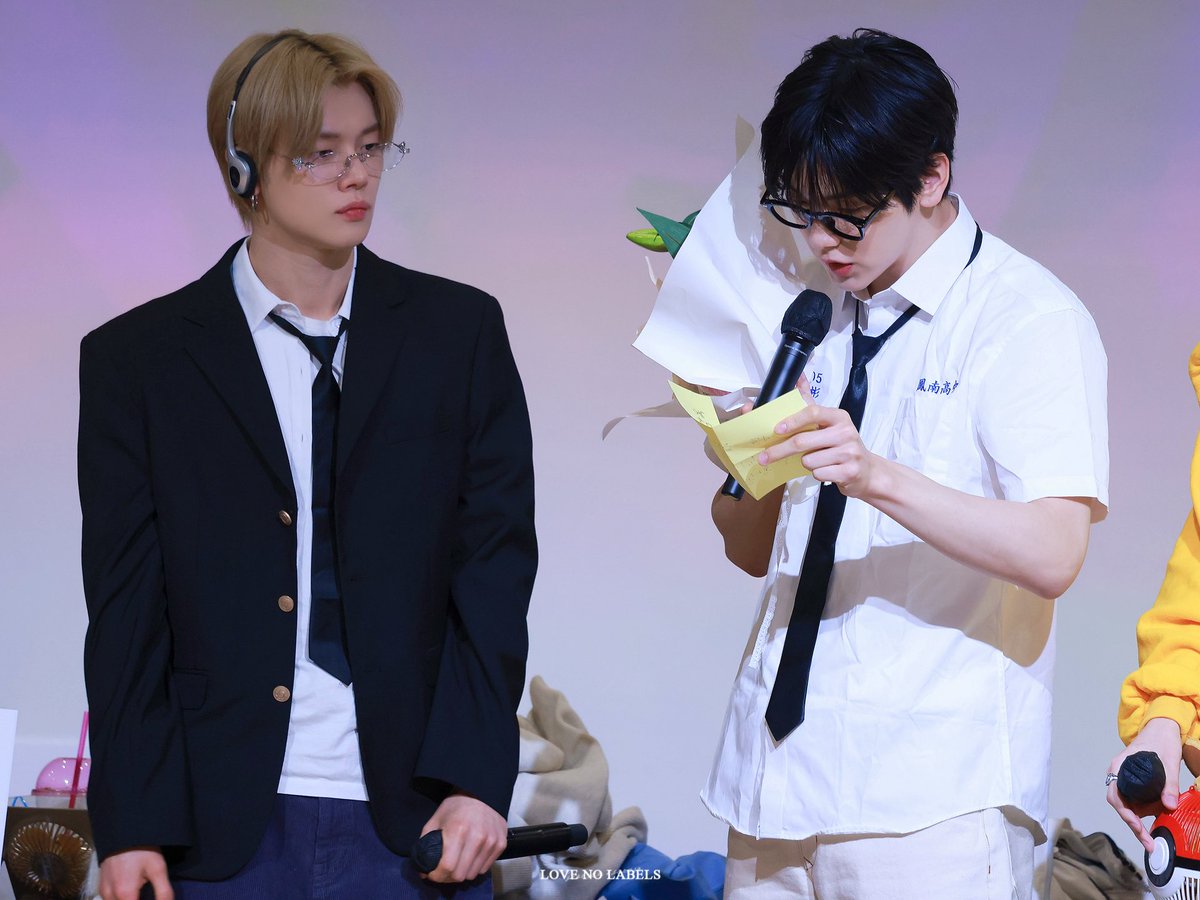 LOVE NO LABELS tweet media