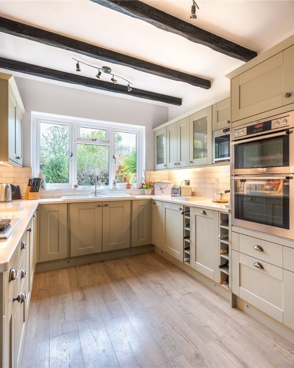 JSDorking's tweet image. New listing
#Newdigate #Dorking #Surrey
Guide price £695,000

The Firs is a beautifully maintained three-bedroom, two bath semi-detached home, situated in a tranquil and highly regarded residential community on the outskirts of #Newdigatevillage.

jackson-stops.co.uk/properties/216…