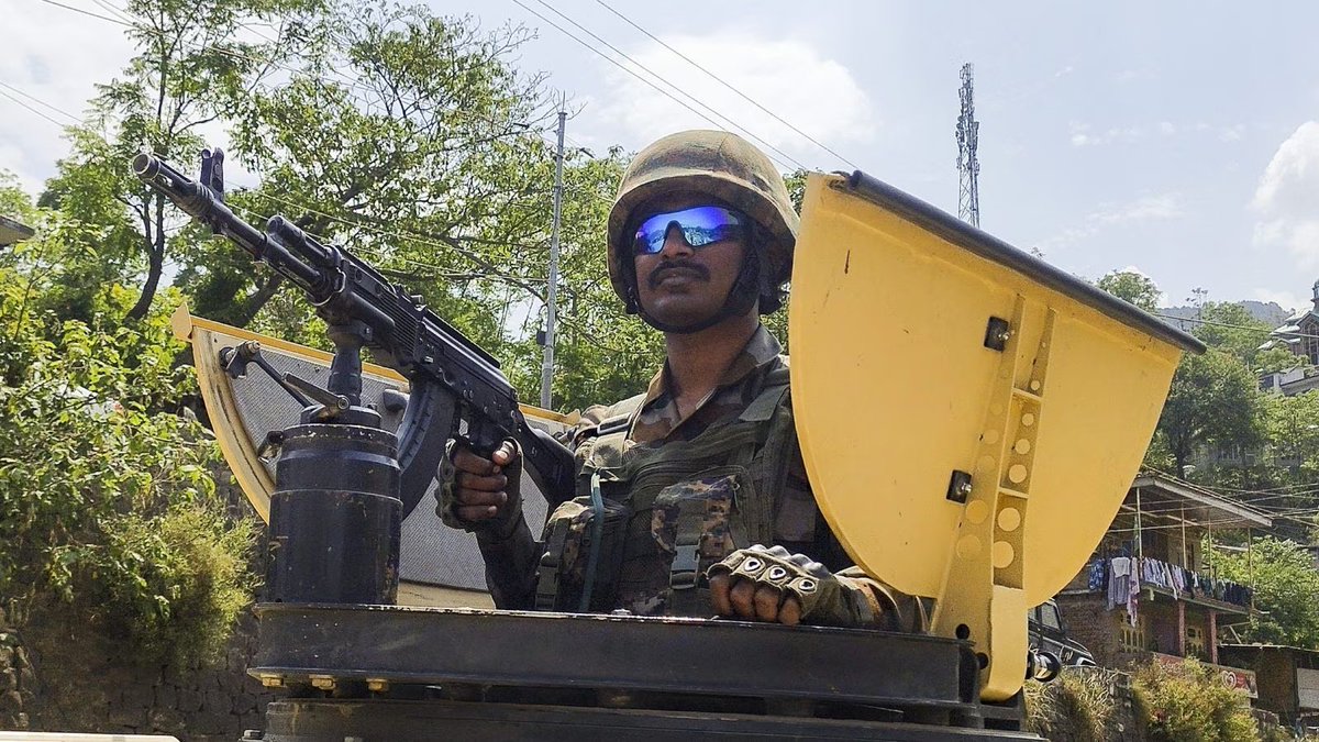 YunusKashmir's tweet image. Authorities have assured that prior #information will be shared to avoid panic. The #drill will help identify gaps, improve #SOPs, and further strengthen public safety and disaster preparedness in the region.